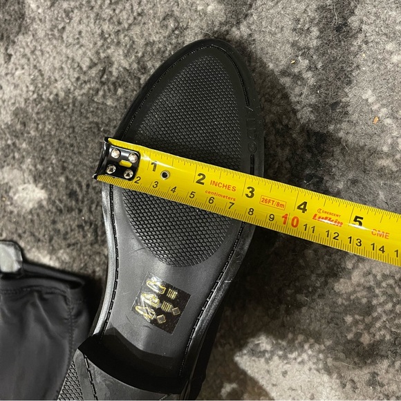 Knee height boots got from Aldo
Size: US 7.5 / UK 5 - Picture 5 of 9